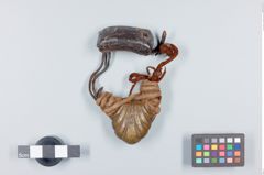 Foto (Frontalansicht) von westafrikanischer Talisman (NHMW-ZOO-MO-0081100-ETH-139)